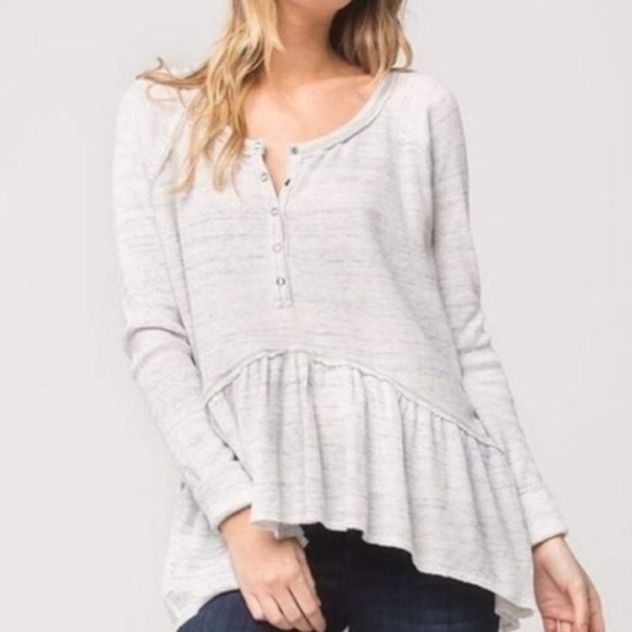 Free People We The Free| Henley flowy| XS| Women tops| long sleeve |peplum Gray. - Picture 3 of 6